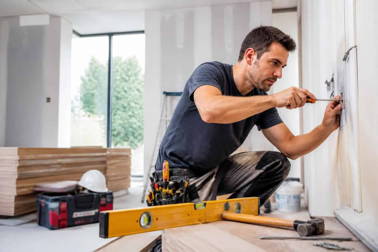 travauxnow fr vous aide à trouver rapidement un artisan qualifié pour tous vos travaux de rénovation, construction ou réparation, en toute simplicité et fiabilité.